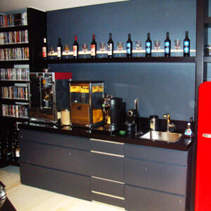 Manufacture of Retro Bar Kitchen Furniture